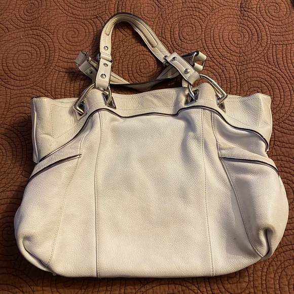 White leather b. Makowsky top handle tote bag - Picture 6 of 9